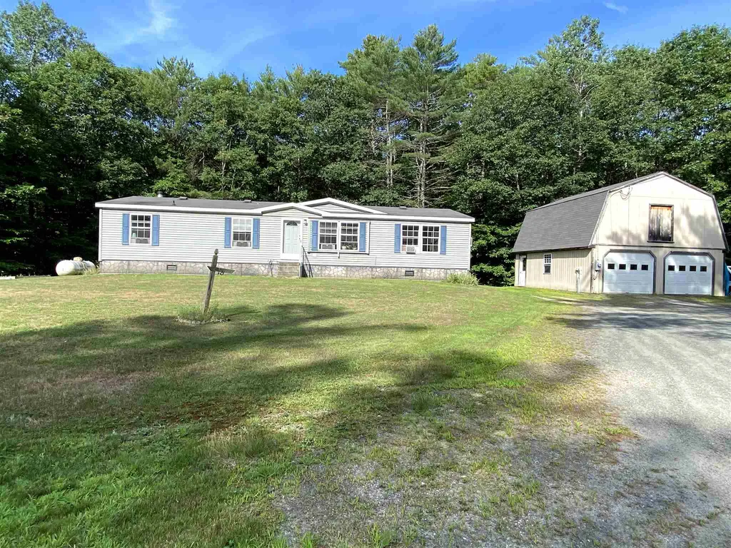 18 James Way Grafton NH 03240