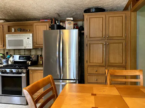 18 James Way Grafton NH 03240