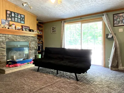 18 James Way Grafton NH 03240