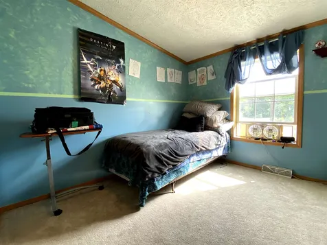 18 James Way Grafton NH 03240