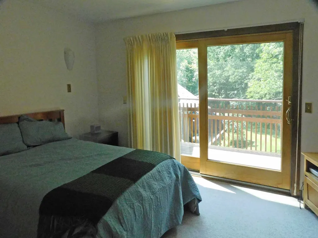 5 Battleground Road Fayston VT 05673