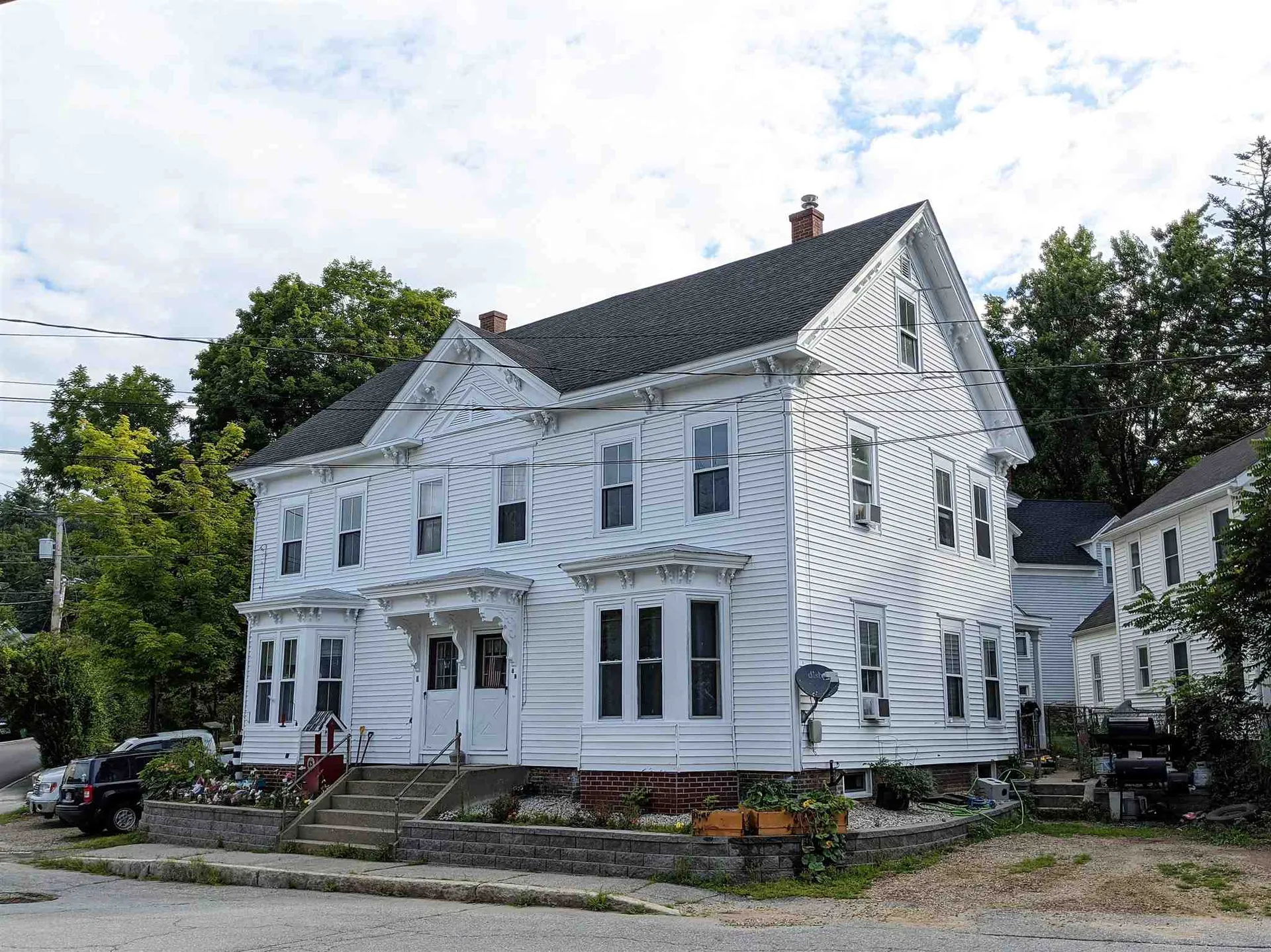 8 Maple Street Wilton NH 03086