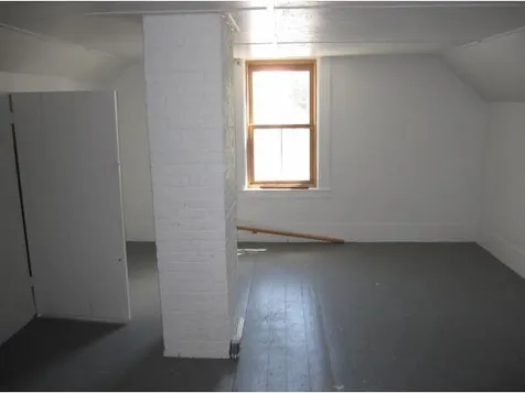 8 Maple Street Wilton NH 03086
