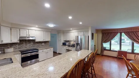 29 Mulberry Lane Bedford NH 03110
