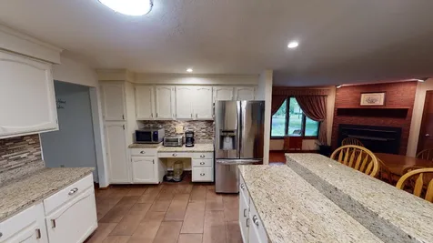 29 Mulberry Lane Bedford NH 03110