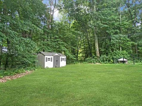 29 Mulberry Lane Bedford NH 03110