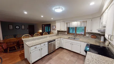 29 Mulberry Lane Bedford NH 03110