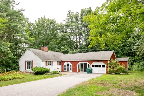 115 Exeter Road North Hampton NH 03862