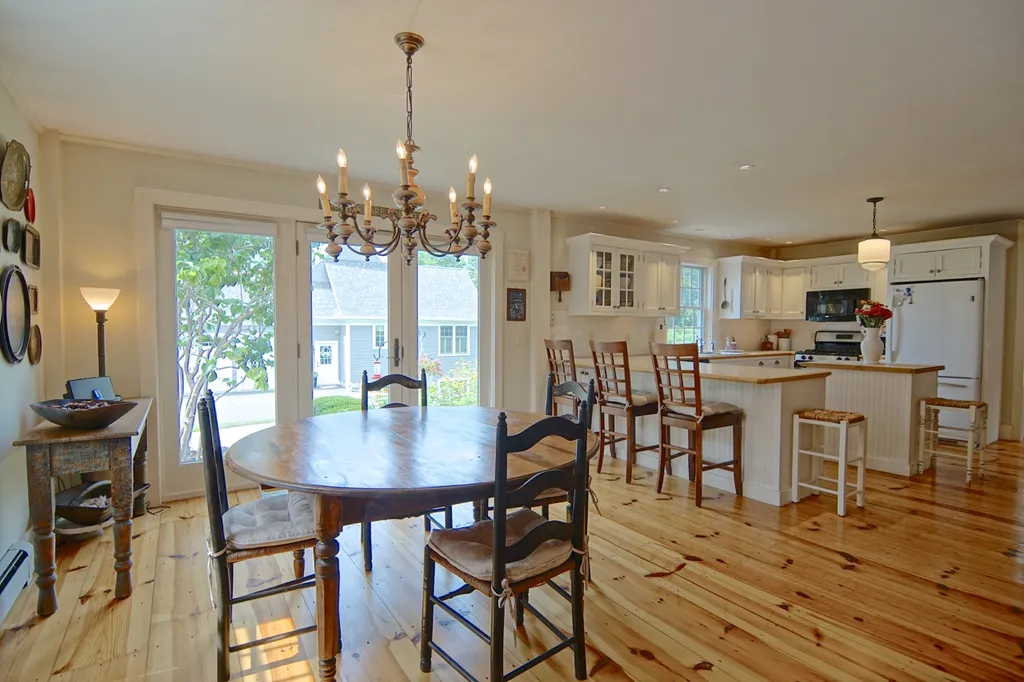 58 Spring Hill Road New Castle NH 03854