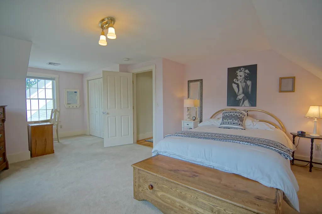 58 Spring Hill Road New Castle NH 03854