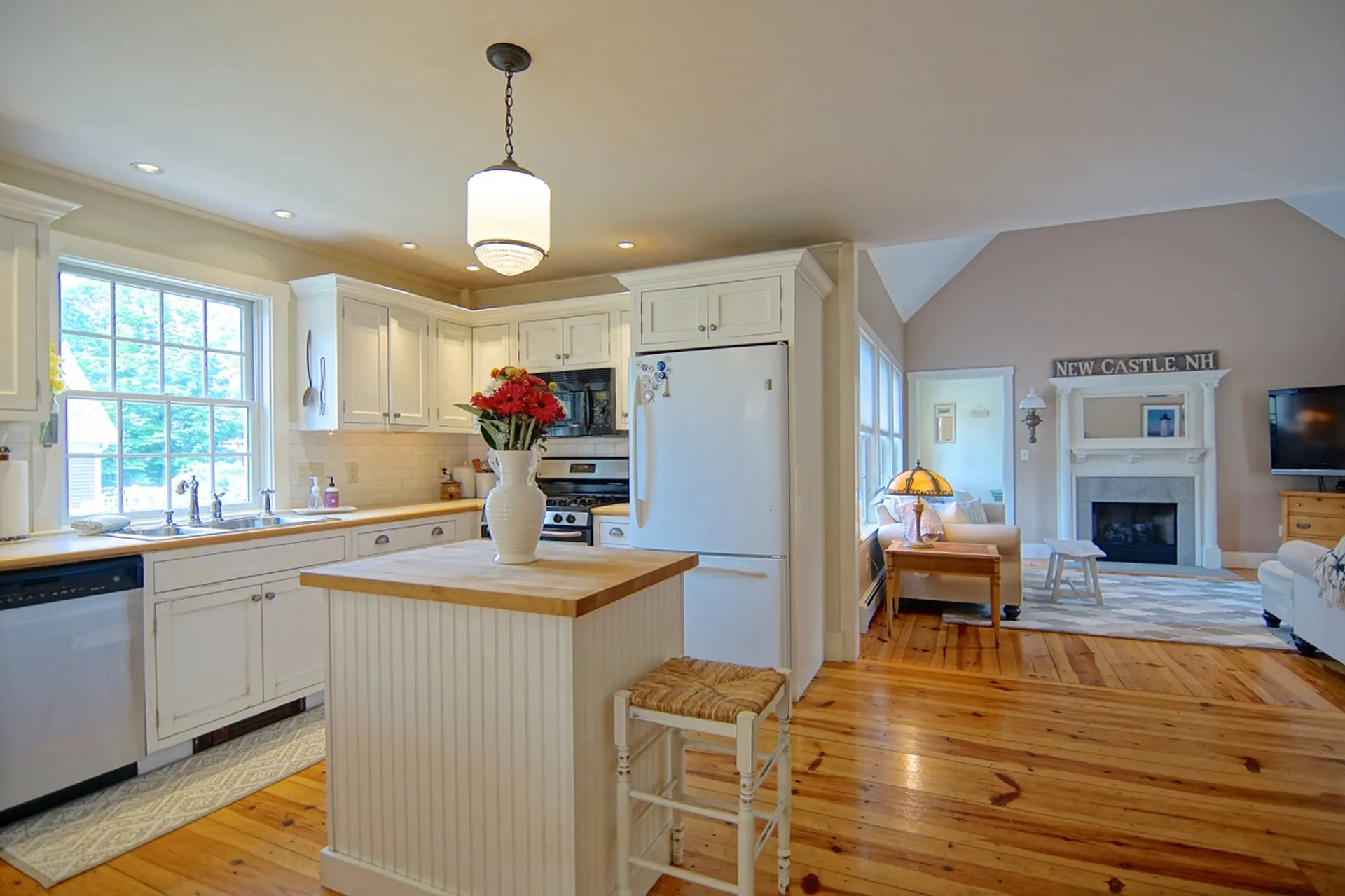 58 Spring Hill Road New Castle NH 03854