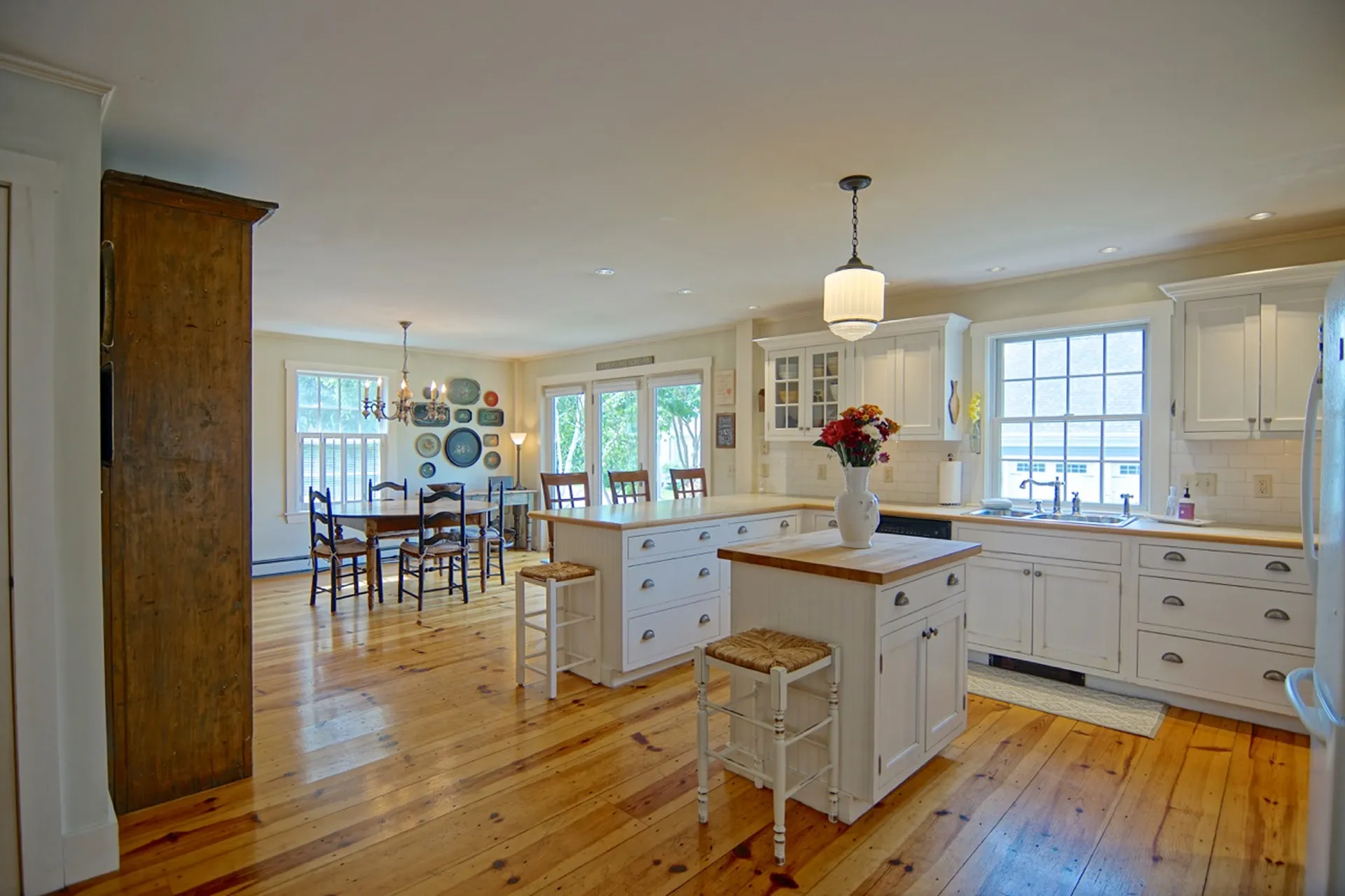 58 Spring Hill Road New Castle NH 03854