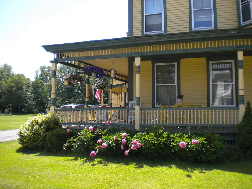 2643 Dartmouth College Highway Haverhill NH 03774