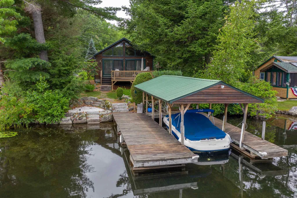 9 Fish Cove Road Meredith NH 03253
