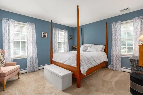 25 Fieldstone Circle Hampton NH 03842