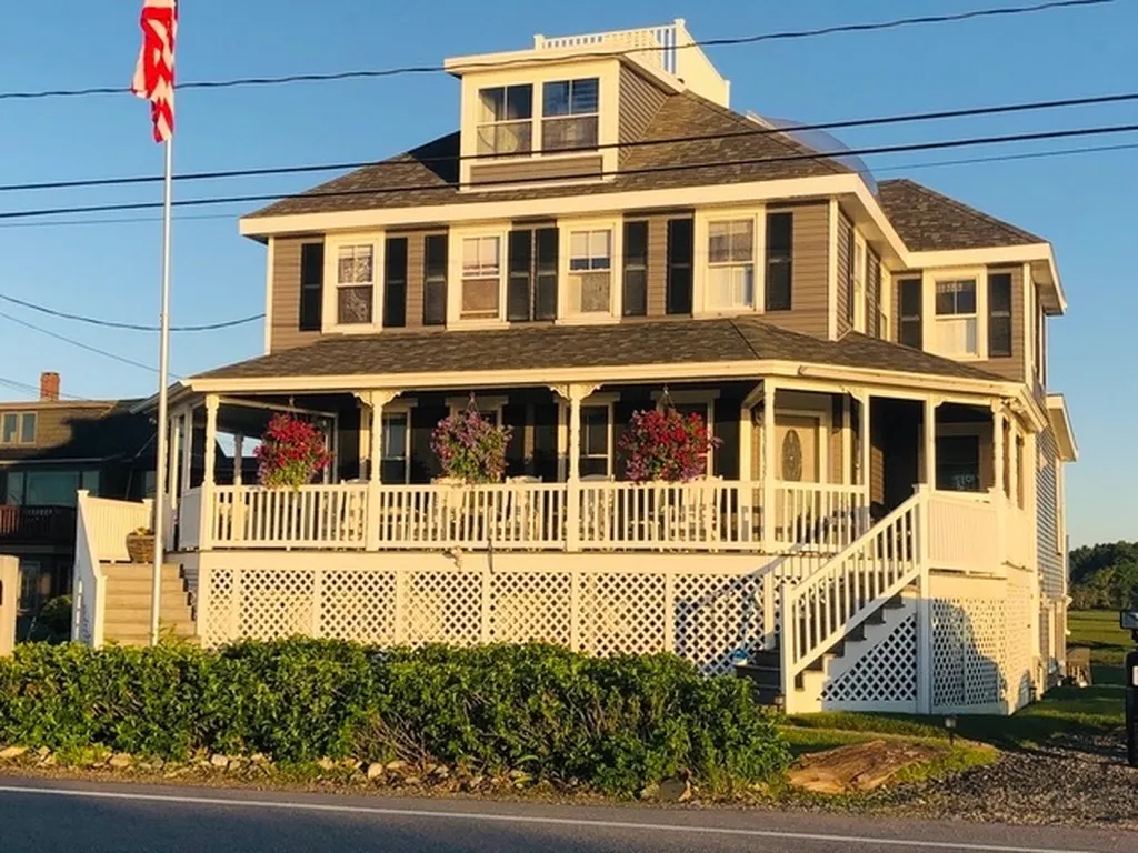 1621 Ocean Boulevard Rye NH 03870