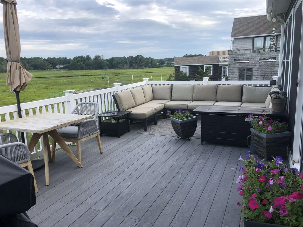 1621 Ocean Boulevard Rye NH 03870