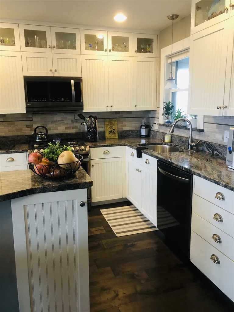 1621 Ocean Boulevard Rye NH 03870