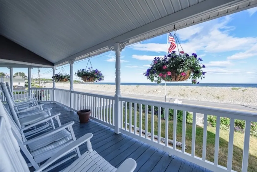 1621 Ocean Boulevard Rye NH 03870