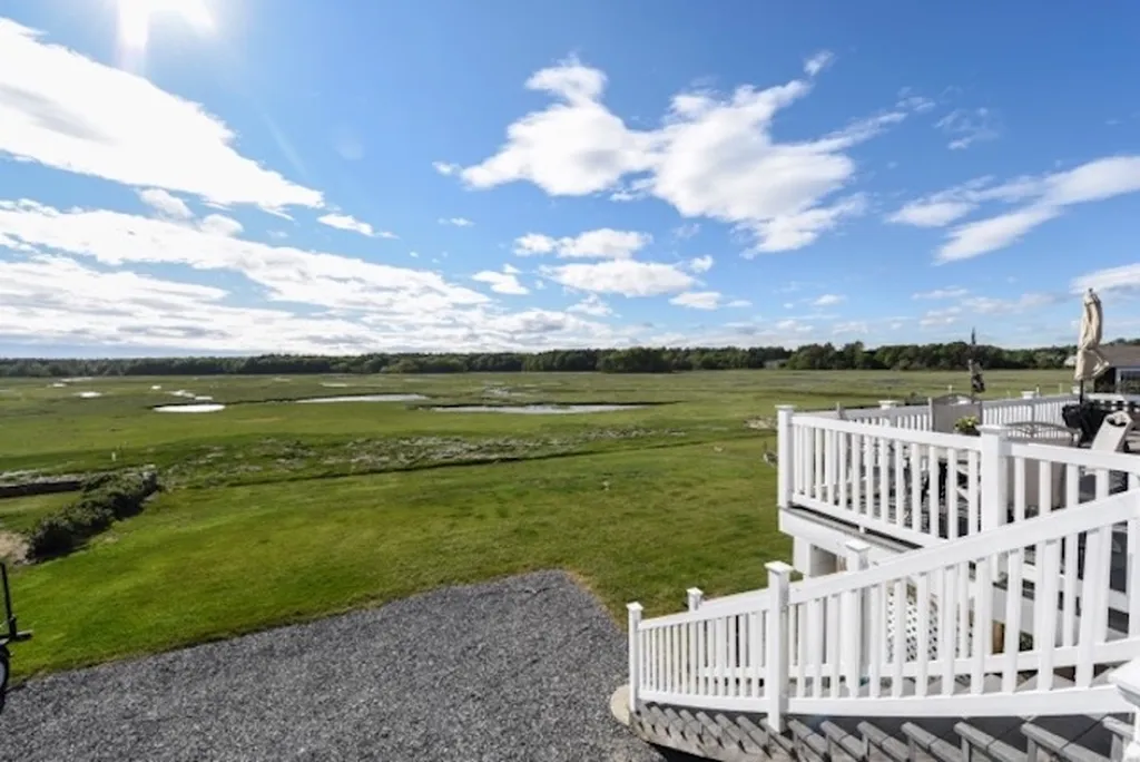 1621 Ocean Boulevard Rye NH 03870