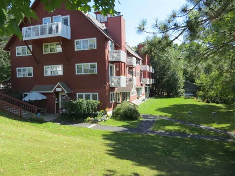 1856 Quechee Main Street Hartford VT 05059