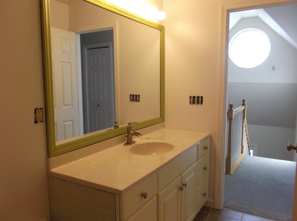 29 Lupine Lane South Burlington VT 05403