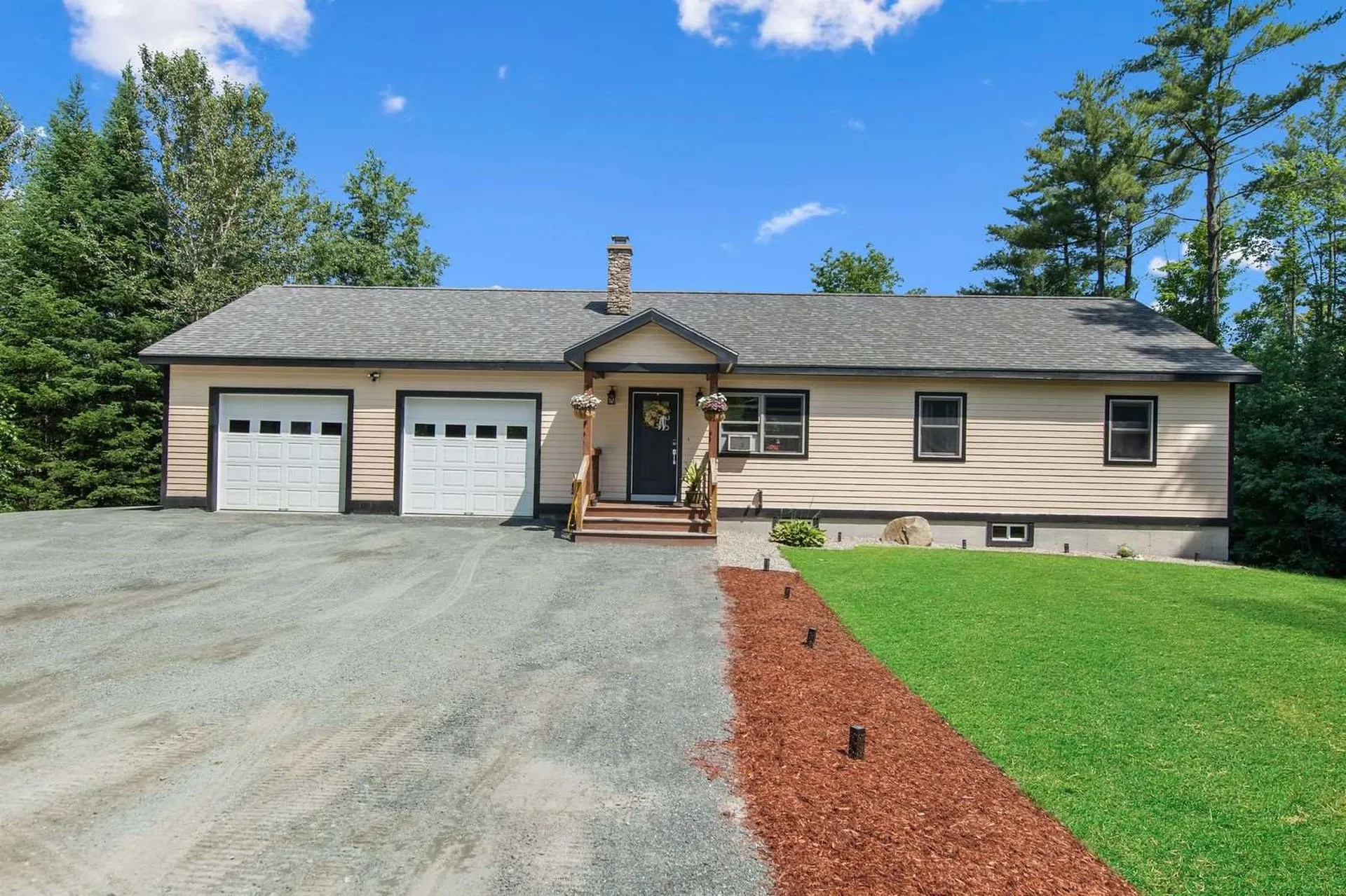 22 Lookout Lane Whitefield NH 03598