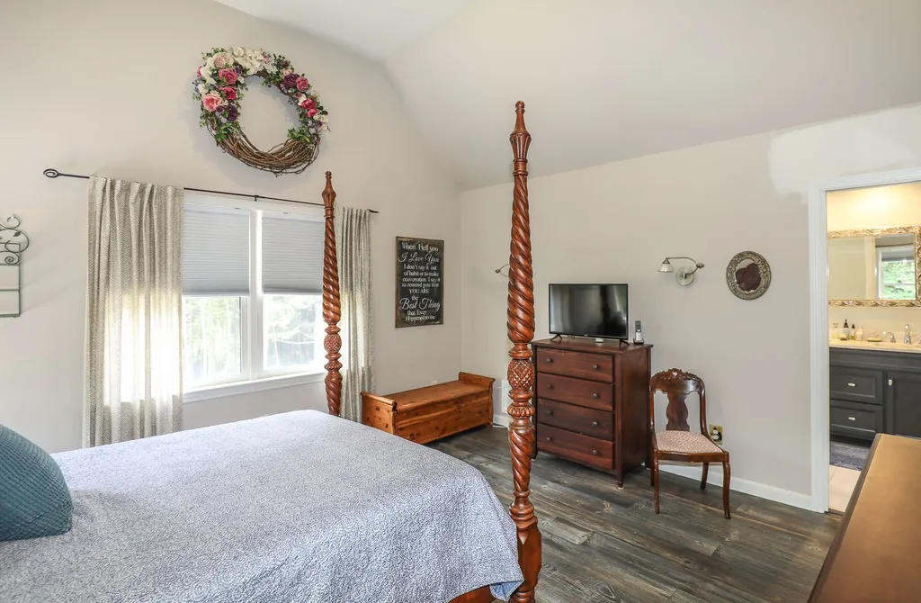 88 Twist Hill Road Dunbarton NH 03046