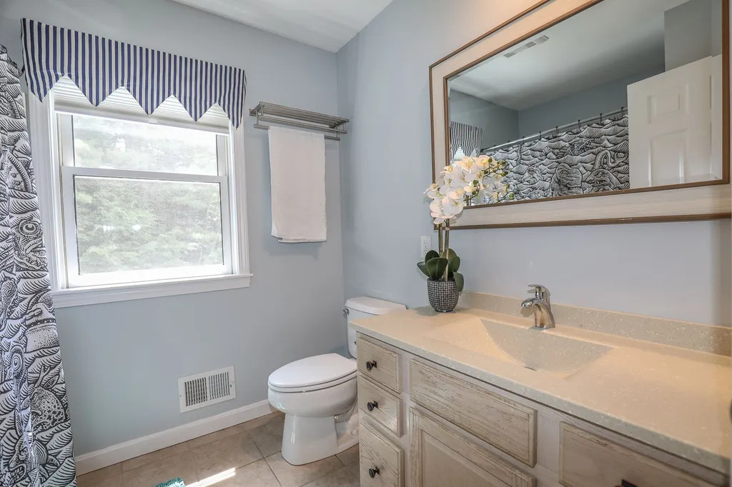 88 Twist Hill Road Dunbarton NH 03046