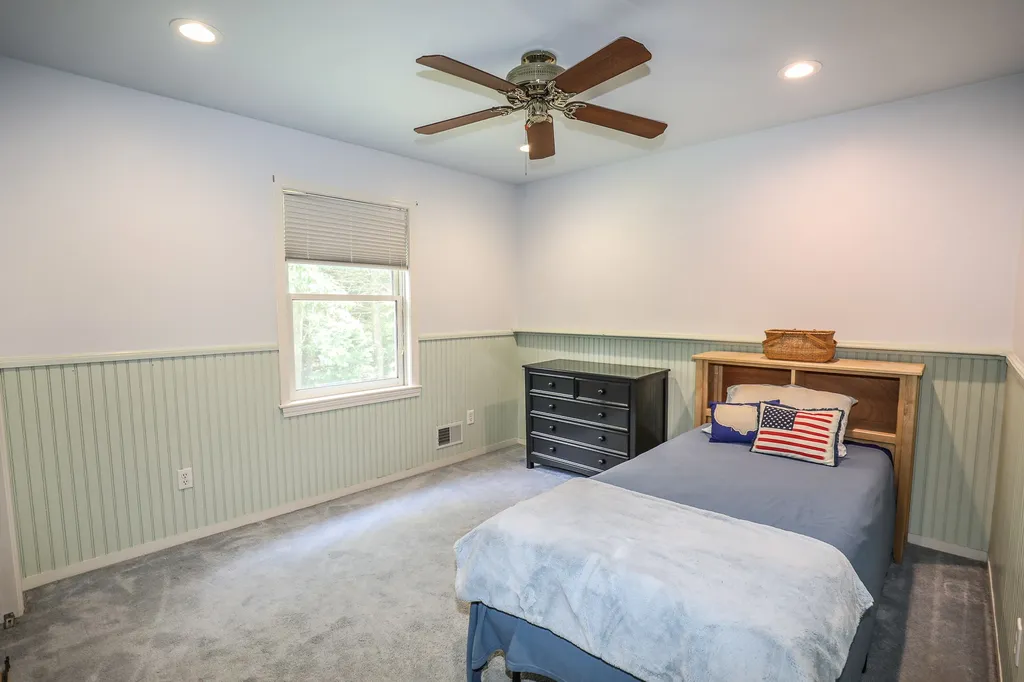 88 Twist Hill Road Dunbarton NH 03046