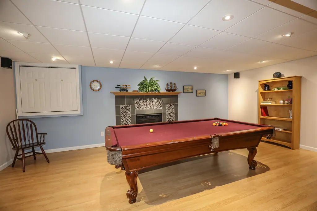 88 Twist Hill Road Dunbarton NH 03046