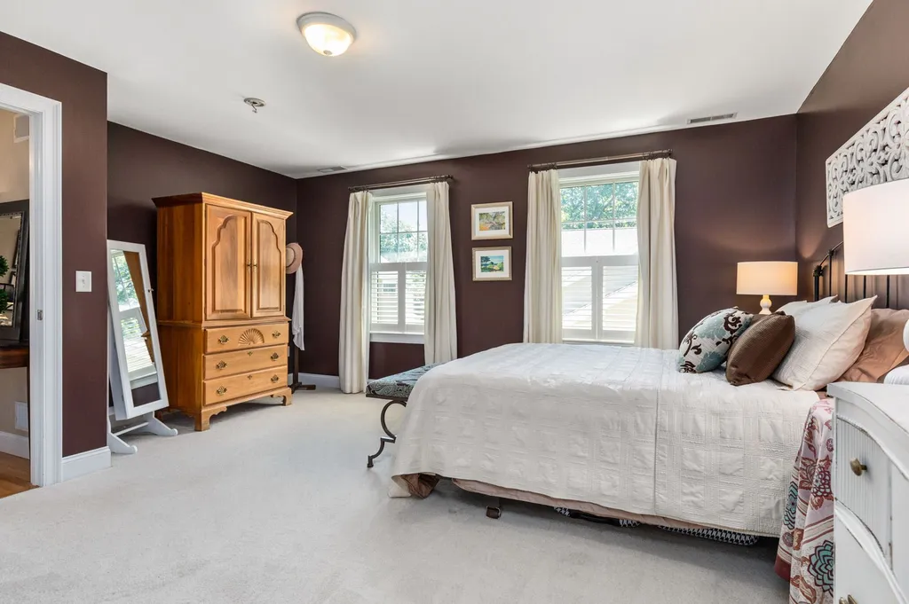 1177 Sagamore Avenue Portsmouth NH 03801