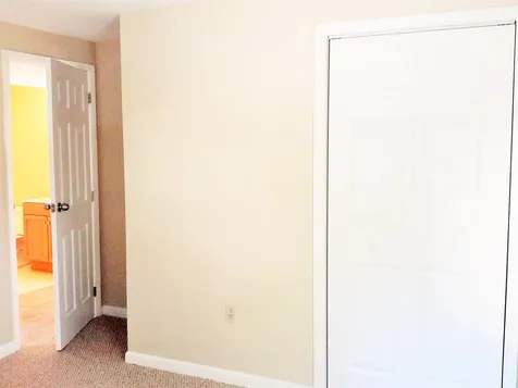 5 Hemlock Street Hampton NH 03842