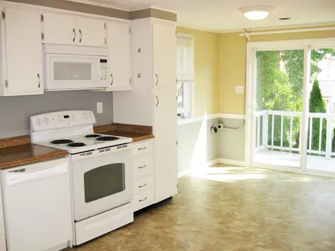 5 Hemlock Street Hampton NH 03842