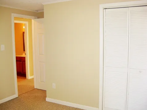 5 Hemlock Street Hampton NH 03842