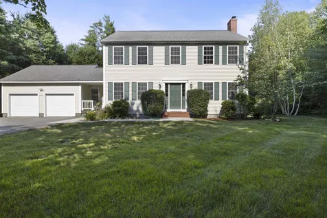 14 Prospect Road Deerfield NH 03037