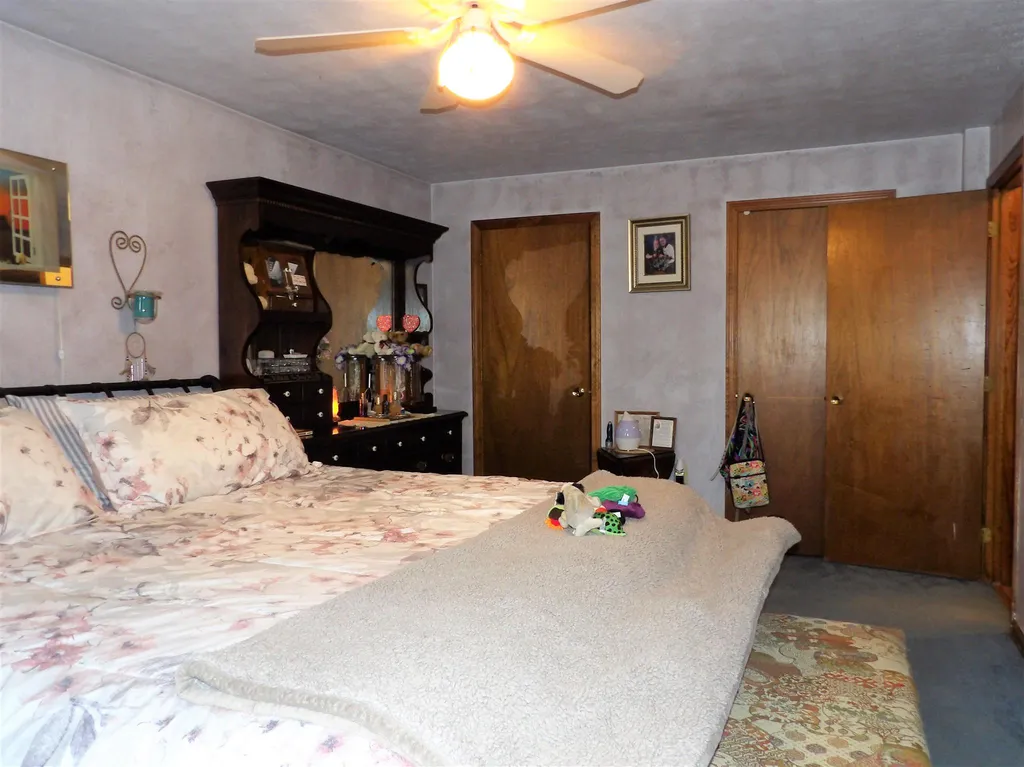 5 Esker Drive Franklin NH 03235