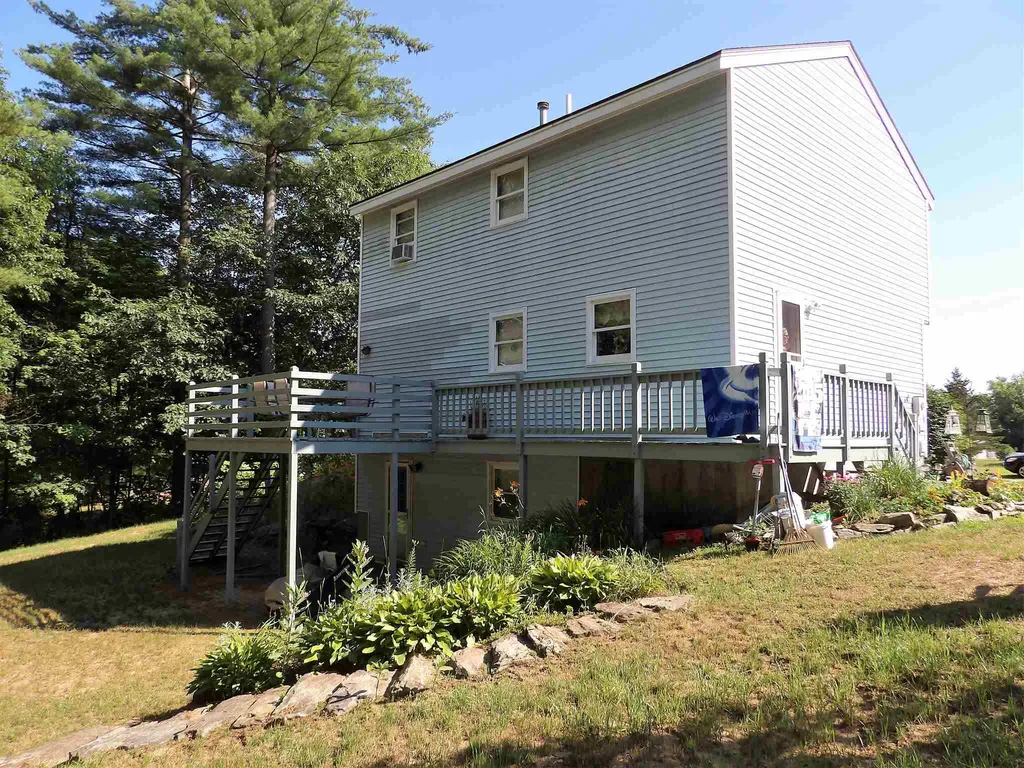 5 Esker Drive Franklin NH 03235