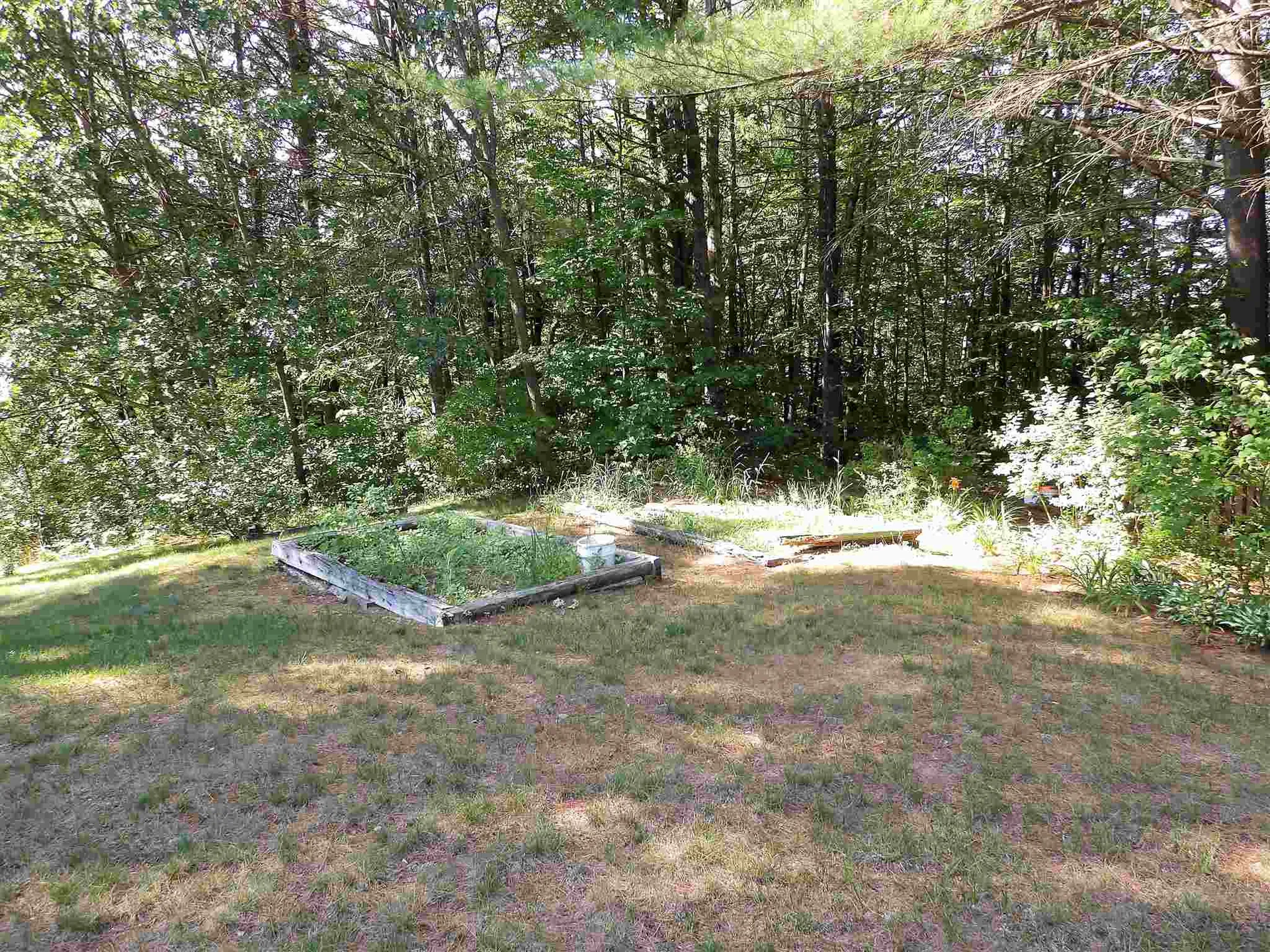 5 Esker Drive Franklin NH 03235