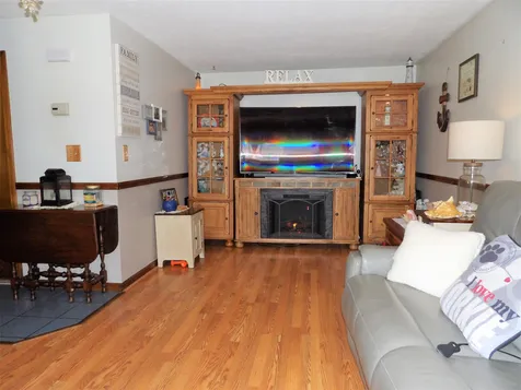 5 Esker Drive Franklin NH 03235