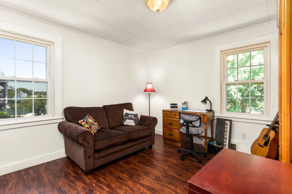 21 Fernald Court Portsmouth NH 03801-5205