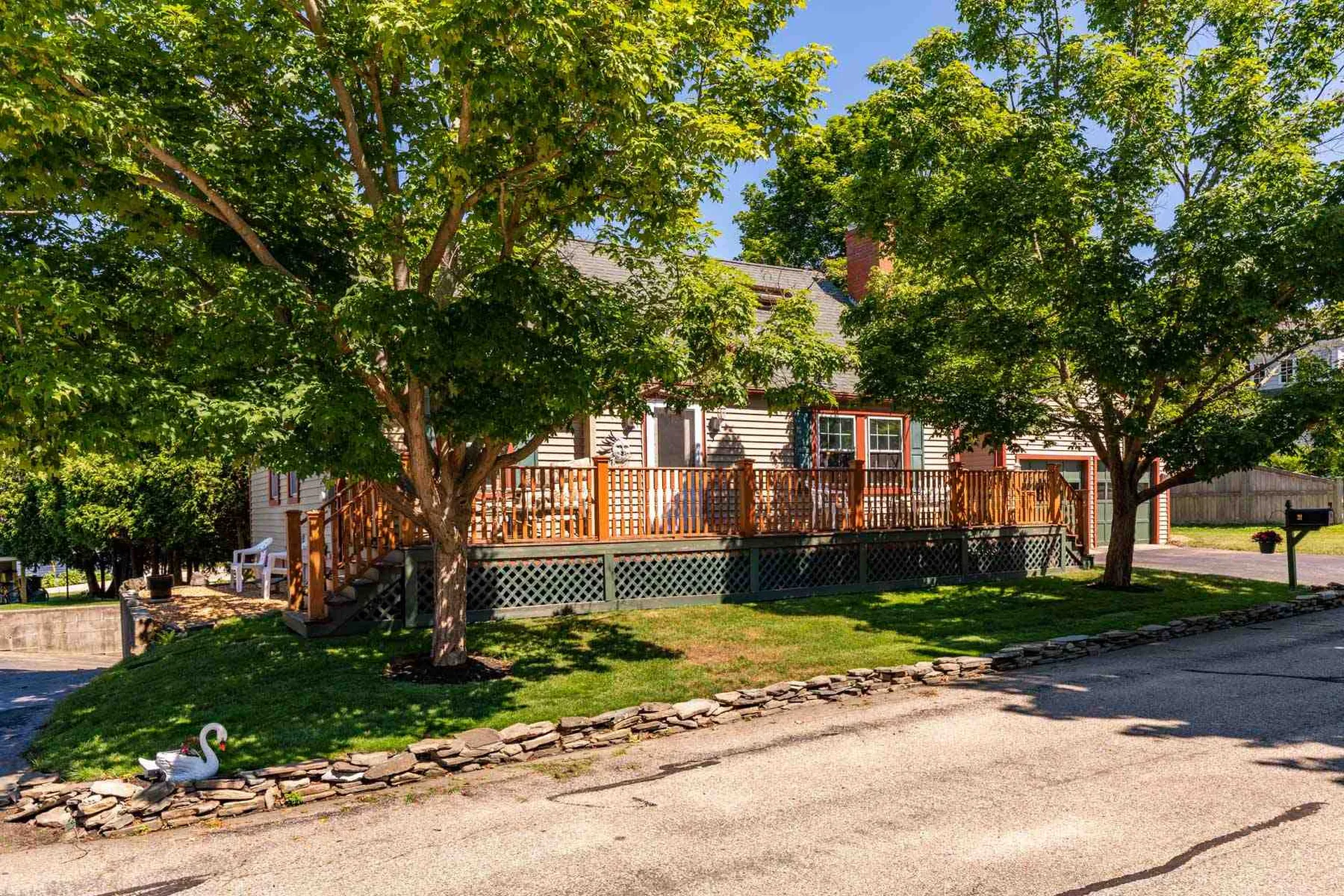 21 Fernald Court Portsmouth NH 03801-5205