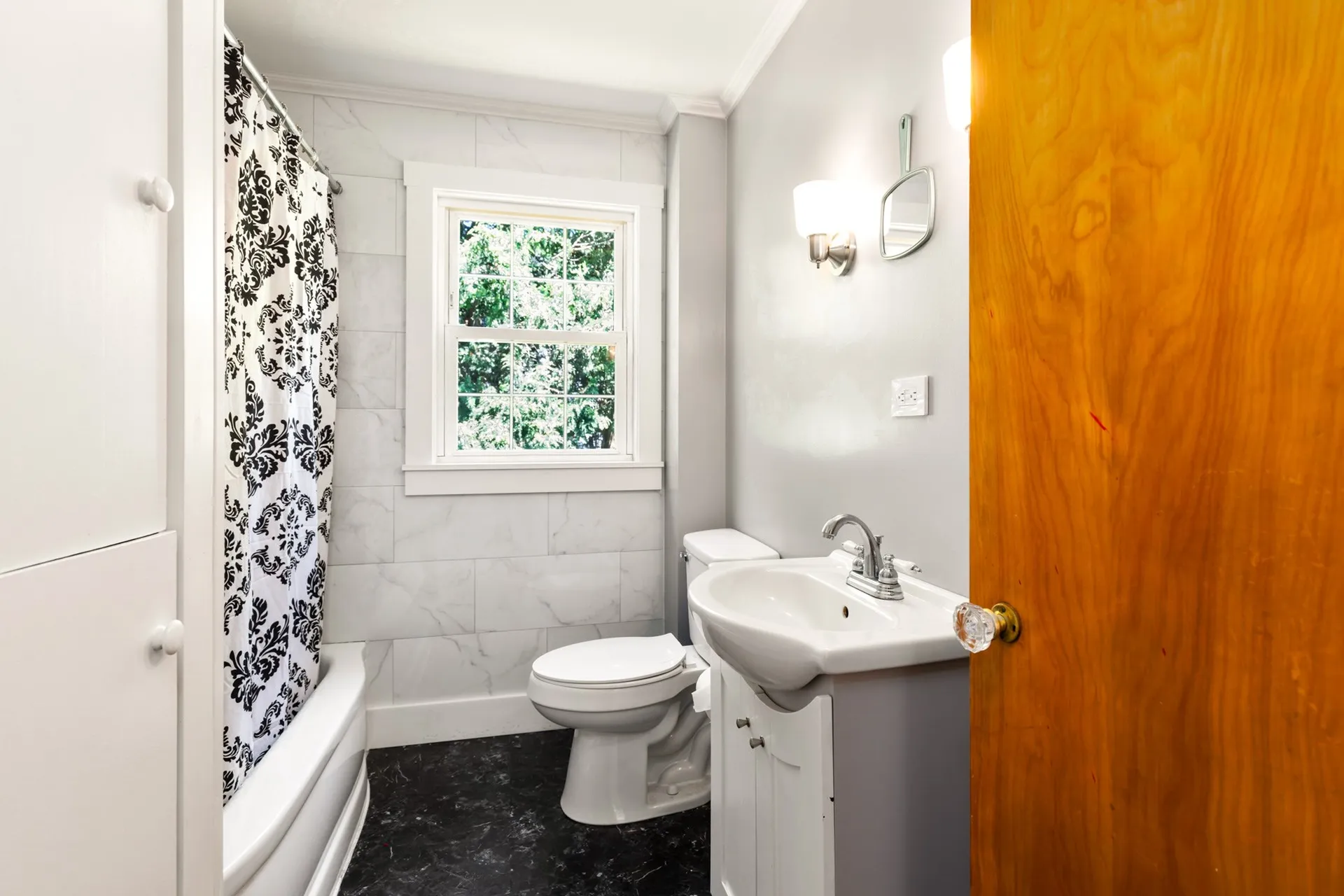 21 Fernald Court Portsmouth NH 03801-5205
