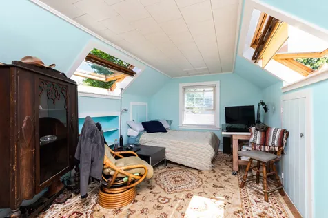 21 Fernald Court Portsmouth NH 03801-5205