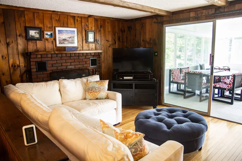 119 Krainewood Drive Moultonborough NH 03254