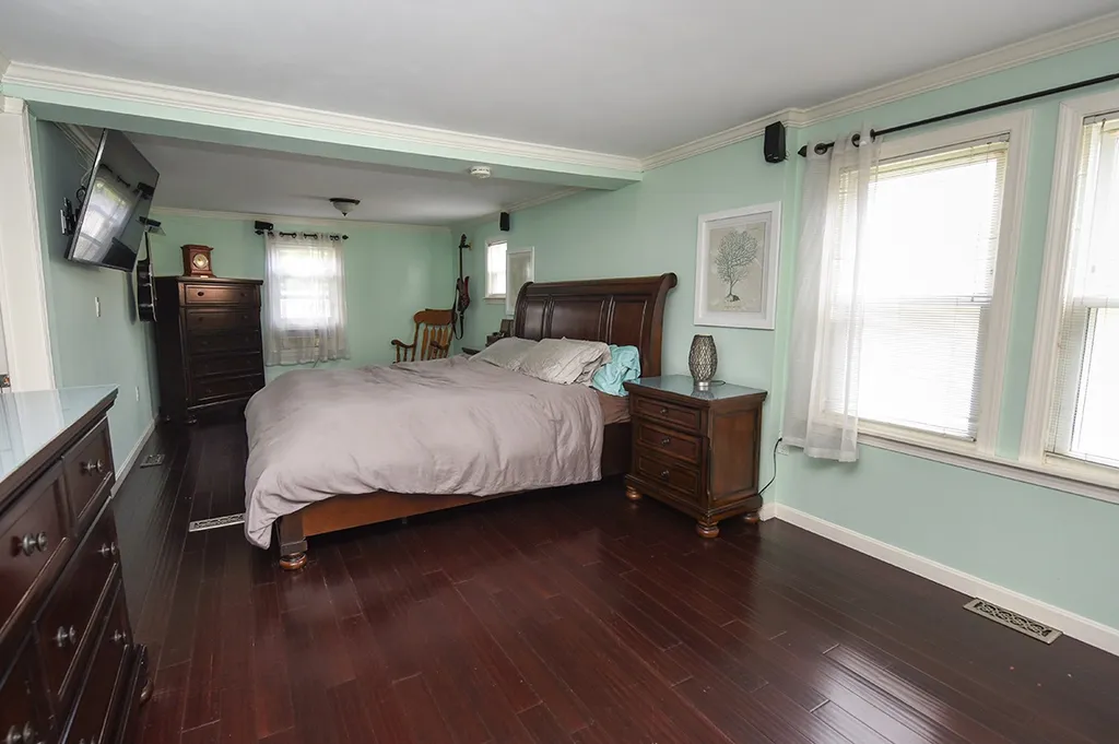 10 Slippery Rock Drive North Hampton NH 03862