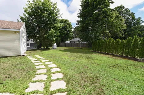 10 Slippery Rock Drive North Hampton NH 03862
