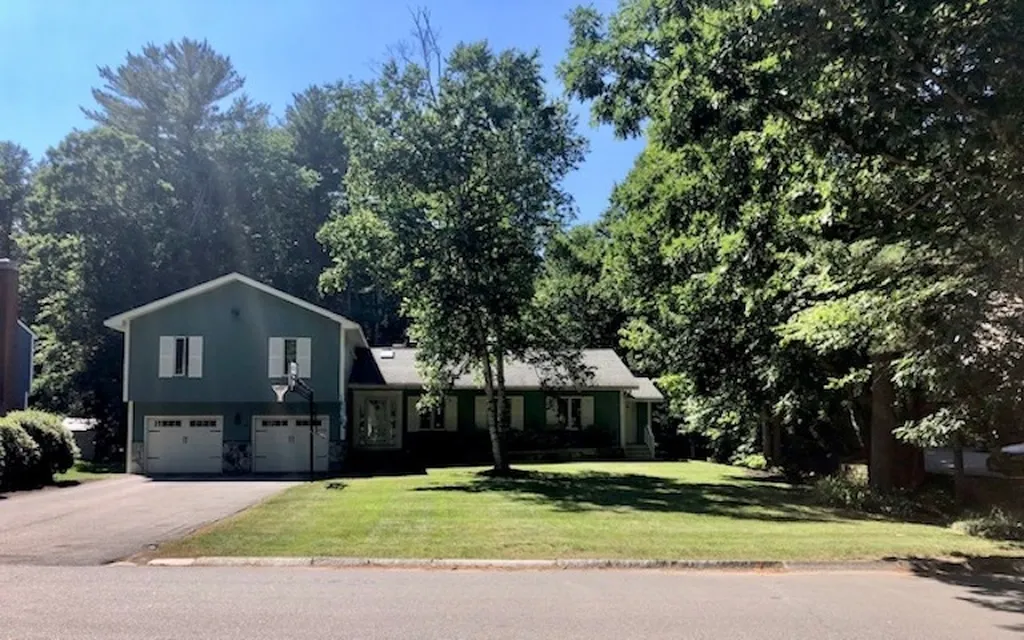 80 F W Hartford Drive Portsmouth NH 03801