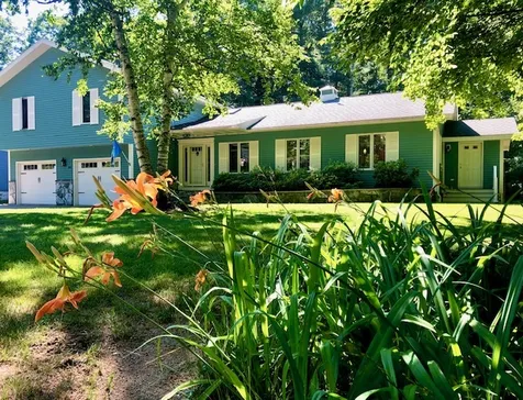 80 F W Hartford Drive Portsmouth NH 03801