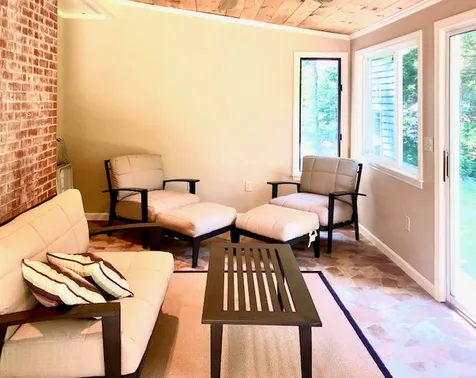 80 F W Hartford Drive Portsmouth NH 03801